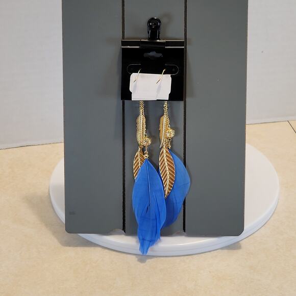 Blue Feather Leaf Dangle Earrings Gold Chain 5.75" Long Body Central 5.75" Boho - Picture 3 of 6